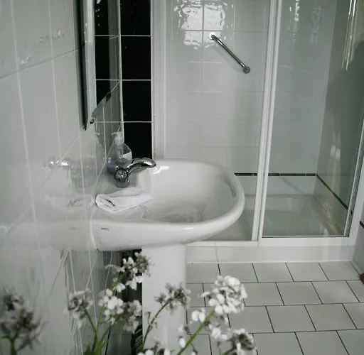 Bed & Breakfast Seapoint House 4*