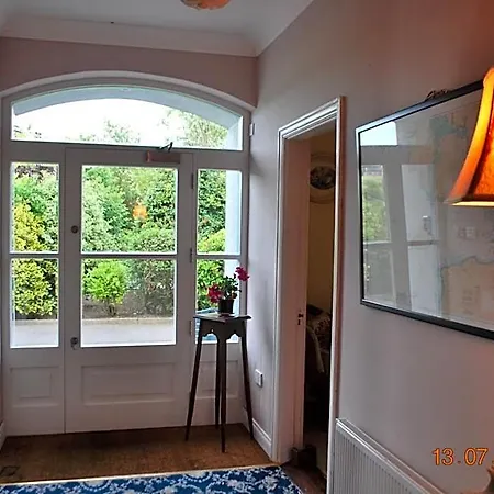 Seapoint House Bed & Breakfast