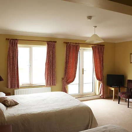 Bed & Breakfast Seapoint House Westport