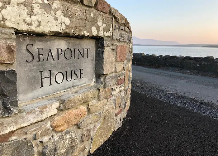 Seapoint House 4*